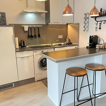Living At Saarpartments -Adultsonly- 2 Bedrooms, Kitchen - Business & Holiday Apartments For Long- And Short Term Stay, 3 Min To Train Station, Secure E-Bike Parking! Saarbrücken Zewnętrze zdjęcie