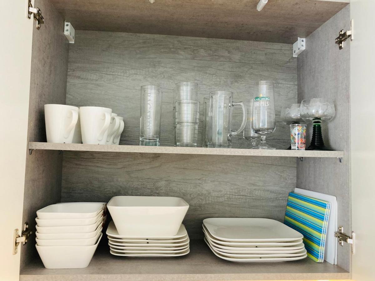 Living At Saarpartments -Adultsonly- 2 Bedrooms, Kitchen - Business & Holiday Apartments For Long- And Short Term Stay, 3 Min To Train Station, Secure E-Bike Parking! Saarbrücken Zewnętrze zdjęcie