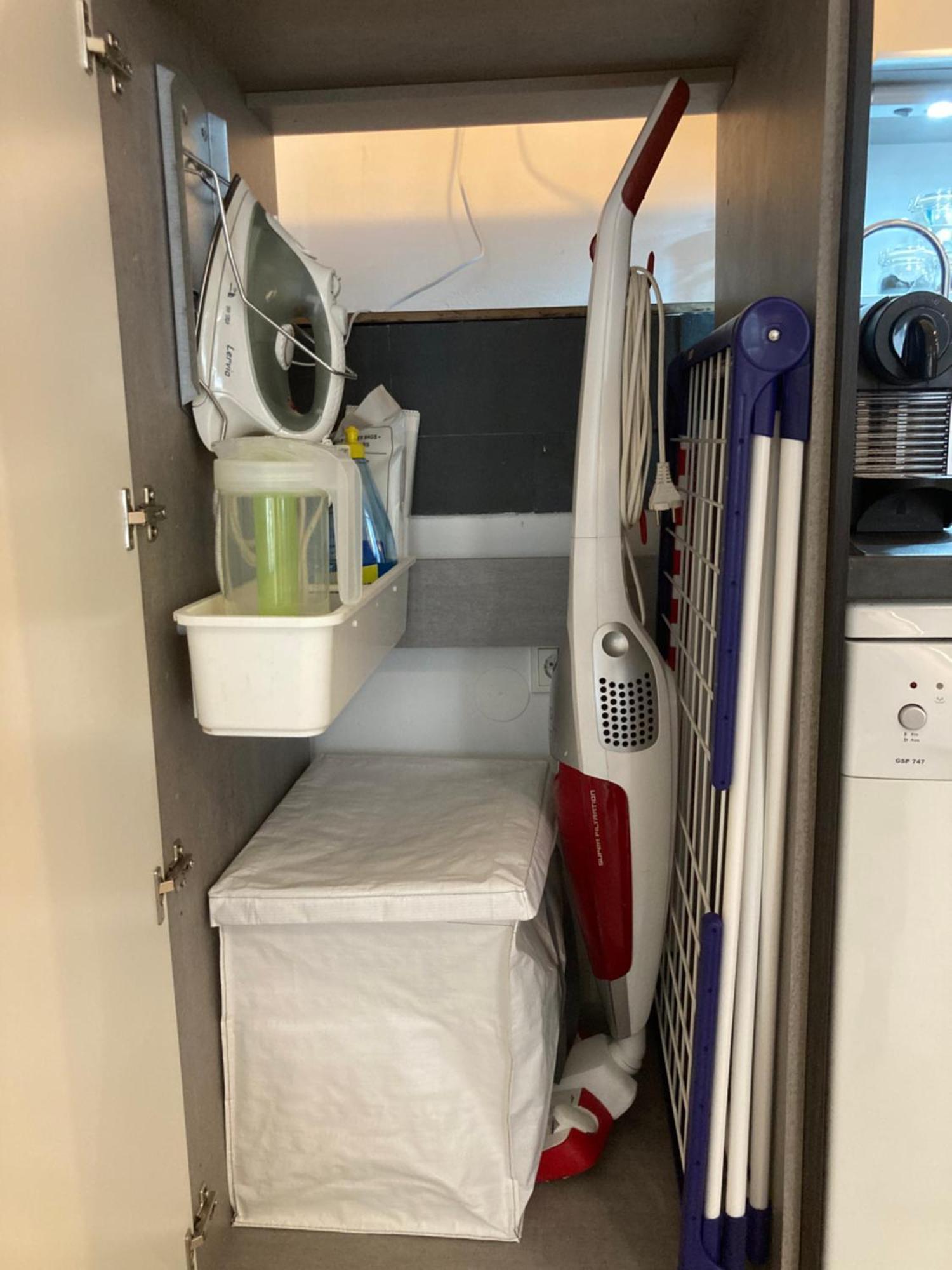 Living At Saarpartments -Adultsonly- 2 Bedrooms, Kitchen - Business & Holiday Apartments For Long- And Short Term Stay, 3 Min To Train Station, Secure E-Bike Parking! Saarbrücken Zewnętrze zdjęcie