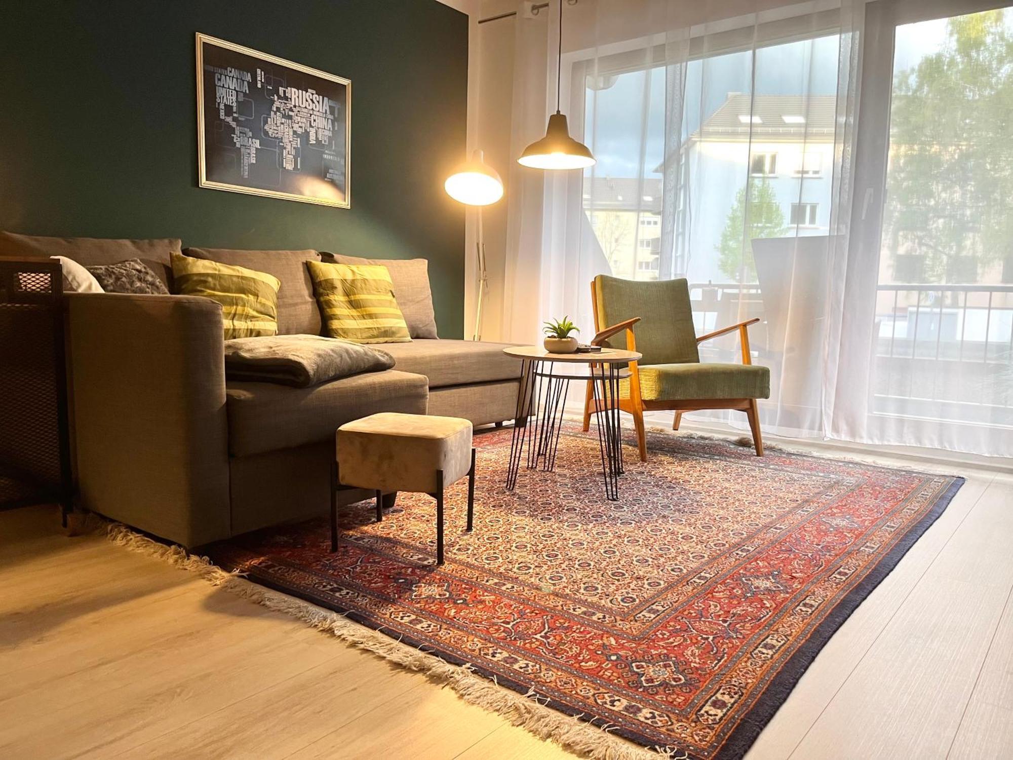 Living At Saarpartments -Adultsonly- 2 Bedrooms, Kitchen - Business & Holiday Apartments For Long- And Short Term Stay, 3 Min To Train Station, Secure E-Bike Parking! Saarbrücken Zewnętrze zdjęcie